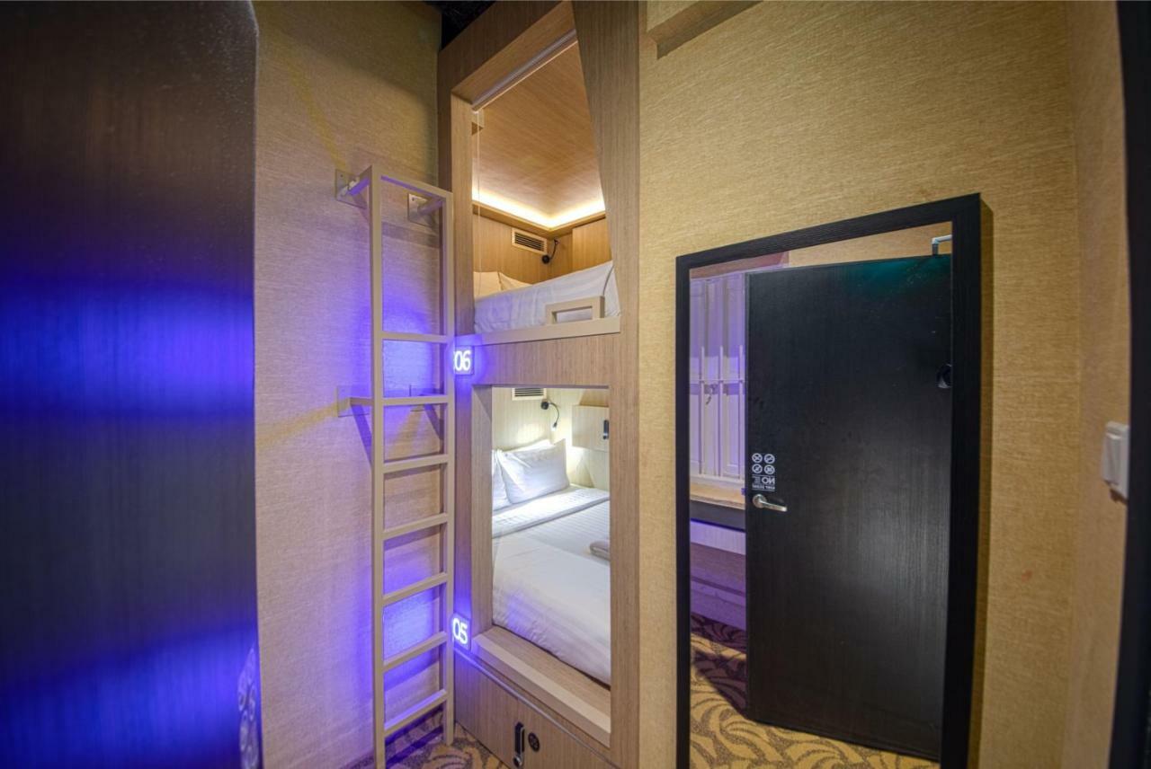 Cube Boutique Capsule Hotel At Kampong Glam Singapore Buitenkant foto